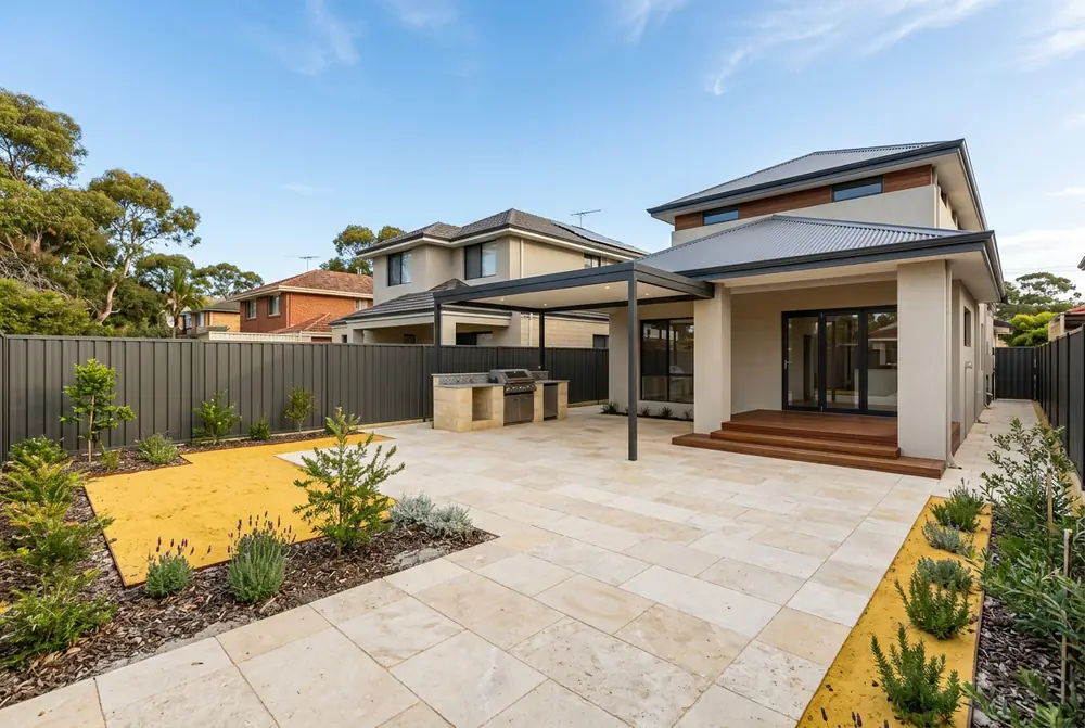 Limestone alfresco paving at a rebuilt home in Doubleview, Perth