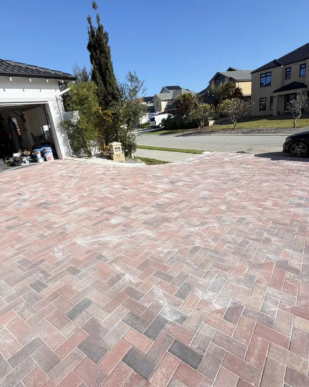 Herringbone brick paved driveway on a northern suburbs Perth home by IBP Paving